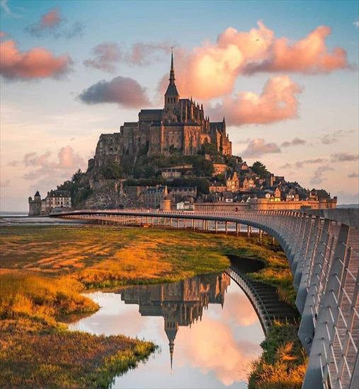 INNE KRAJE- 5 - Mont Saint-Michel w Normandii, Francja.jpg