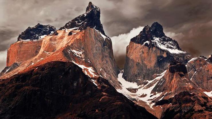 Natura - Cuernos del Paine-Chile.jpg